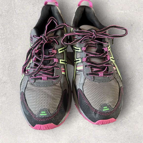 ASICS Women's Gel Venture 5 Running Shoes. Size 10 - Picture 1 of 4